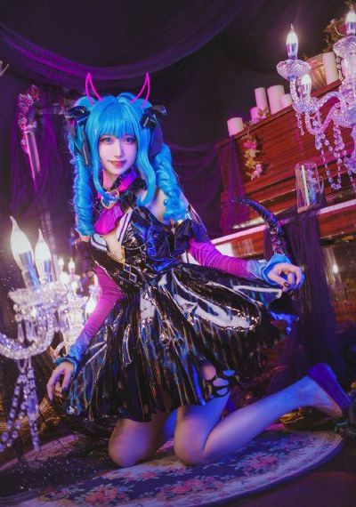 韩剧红气球_JVID性感写真